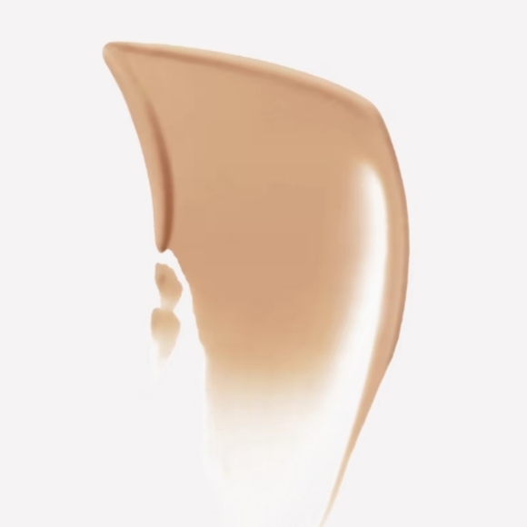 MAC NC5 Studio Fix Fluid SPF 15 - Picture 2 of 10